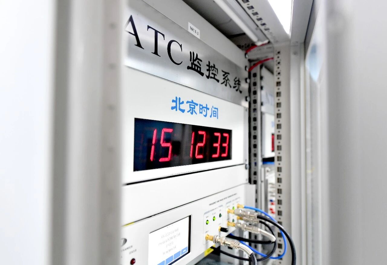AI赋能，窃密升级？2025年，这些典型案件透露出安全保密新趋势